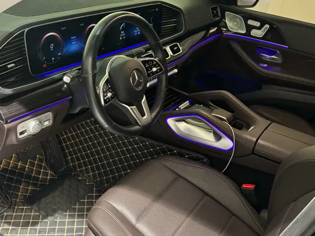 Mercedes-Benz GLE-Class — Фото автомобиля 4
