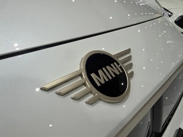 MINI Cooper — Фото автомобиля 12