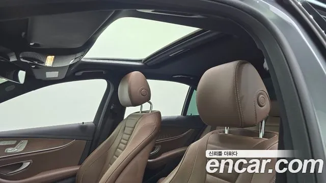 Mercedes-Benz E-Class W213 — Фото автомобиля 22