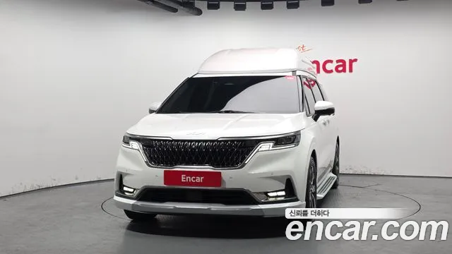 Kia Canival Carnival 4 поколение Бензин 7 мест Hi-Limousine — Фото автомобиля 3