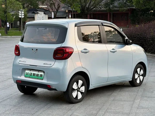 Wuling Hongguang Mini EV — Фото автомобиля 13