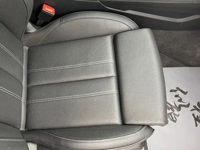 Audi Audi A4L 2022 40 TFSI Luxury Dynamic — Фото автомобиля 29