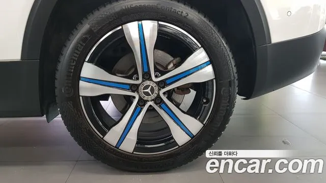 Mercedes-Benz EQB X243 — Фото автомобиля 5
