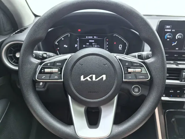 Kia K3 — Фото автомобиля 13