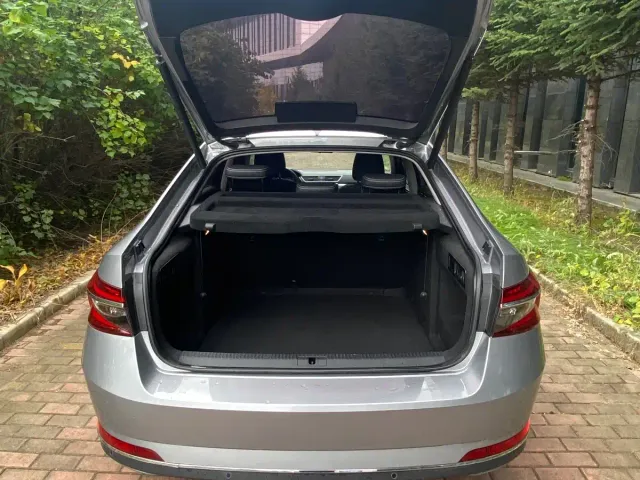 Skoda Superb — Фото автомобиля 7