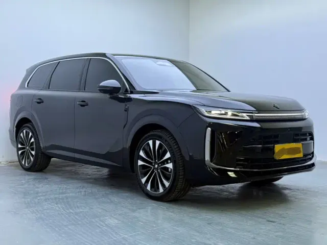 Huajing Baojun Huajing S — Фото автомобиля 6