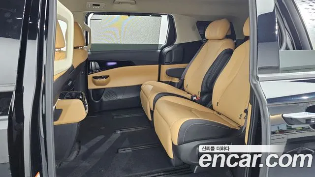 Kia Canival Carnival 4 поколение Дизель 7 мест Signature — Фото автомобиля 12