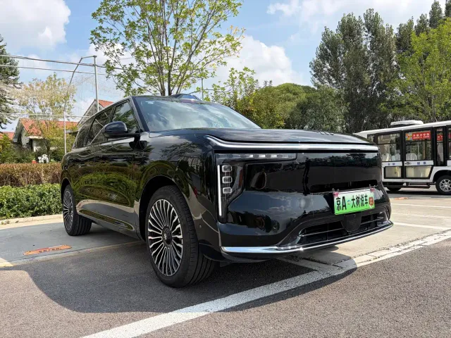 IM Motors LS8 — Фото автомобиля 3