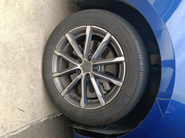 Geely Borui — Фото автомобиля 6