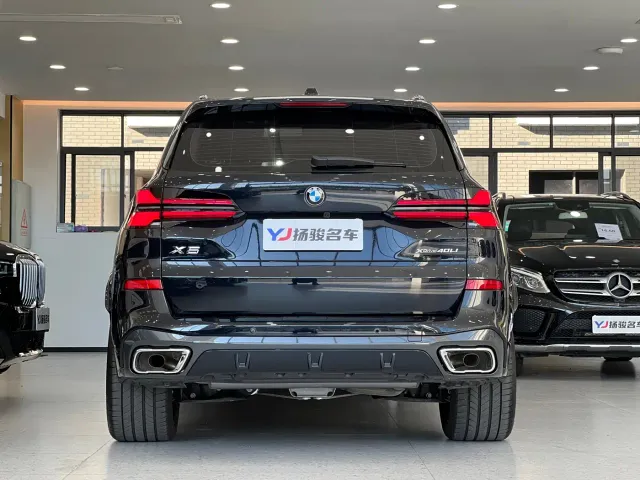 BMW X5 — Фото автомобиля 4