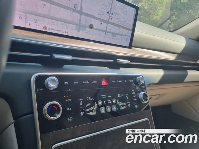 Genesis GV80 — Фото автомобиля 8