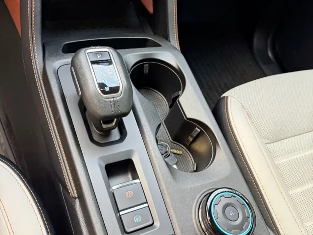 Ford Ranger — Фото автомобиля 14
