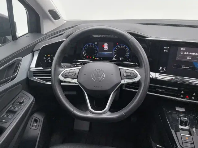 Volkswagen Talagon — Фото автомобиля 11