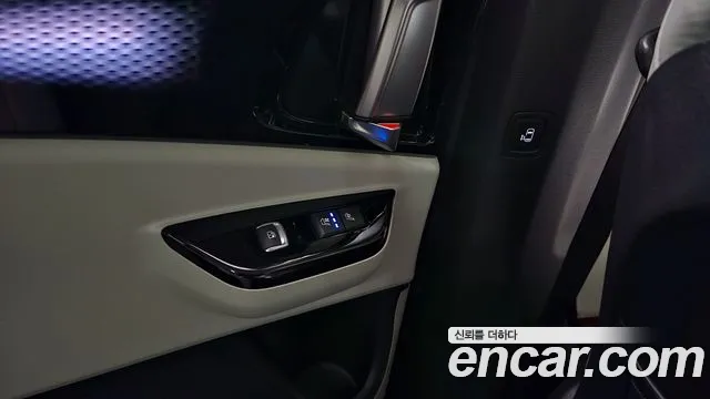 Kia Canival Carnival 4 поколение Бензин 7 мест Signature — Фото автомобиля 19