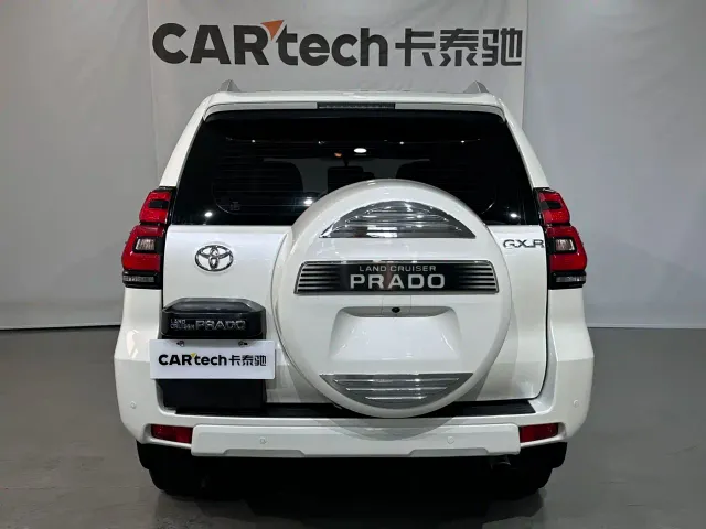 Toyota Prado — Фото автомобиля 14