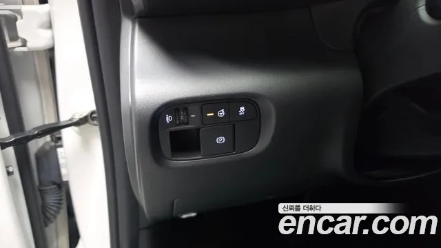 Hyundai Casper Electric — Фото автомобиля 23