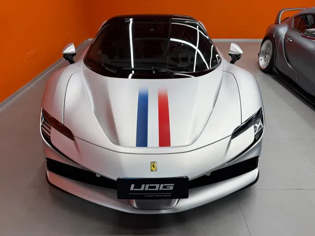 Ferrari SF90 — Фото автомобиля 2