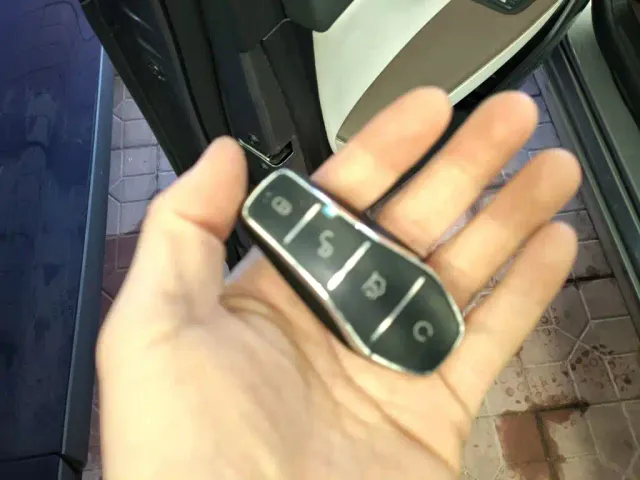 BYD Qin PLUS — Фото автомобиля 8