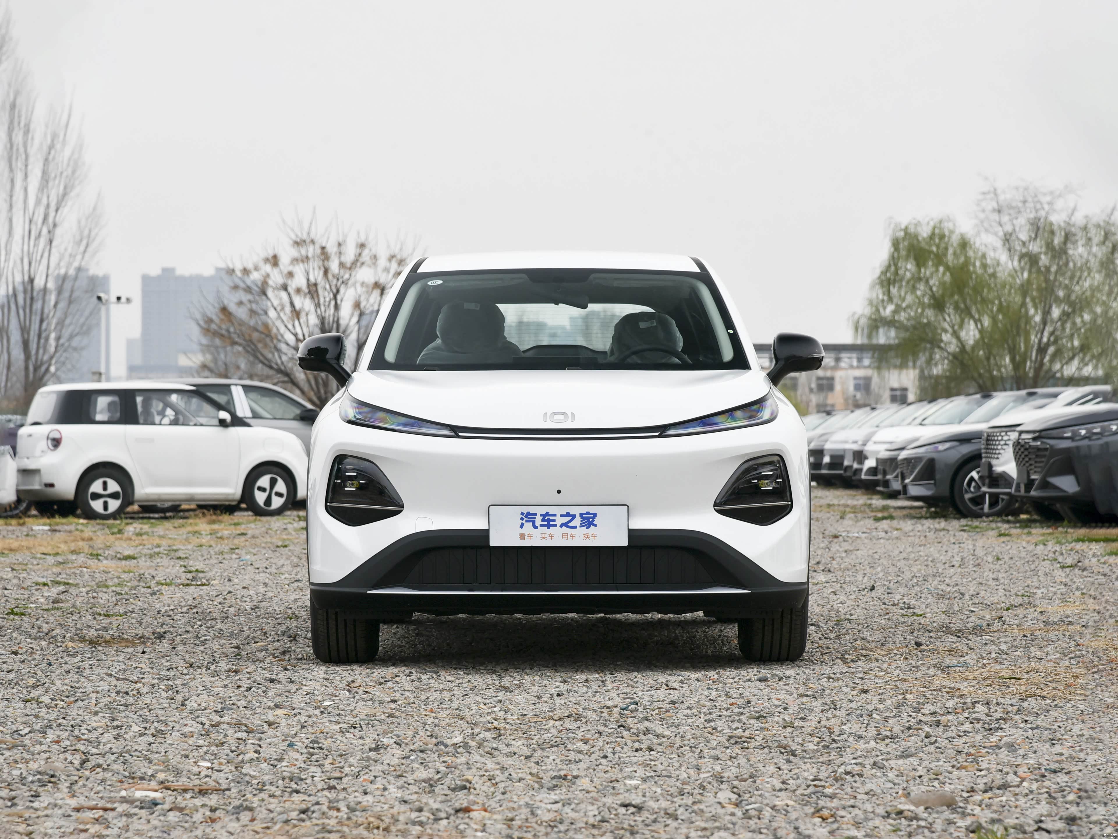 Changan Qiyuan Q05 — Фото автомобиля 4