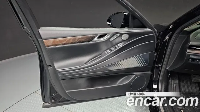 Genesis G80 RG3 — Фото автомобиля 13