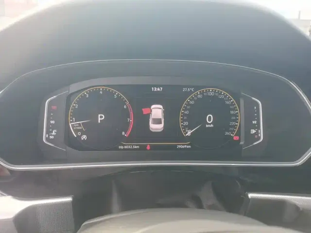 Volkswagen Passat — Фото автомобиля 11