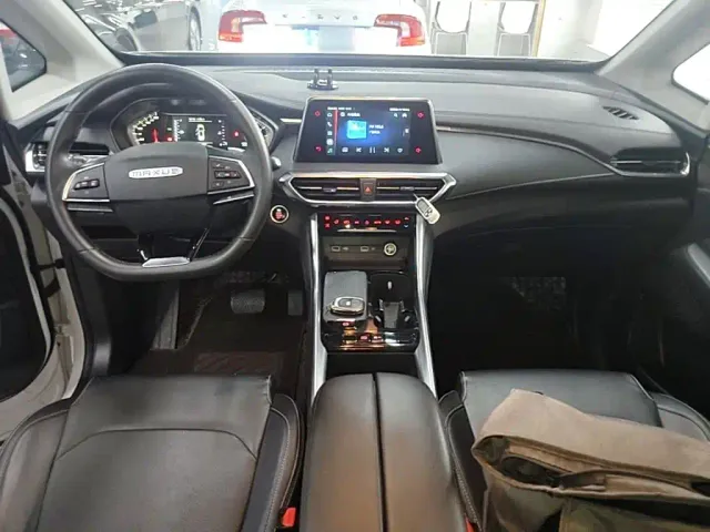 Maxus G50 — Фото автомобиля 9