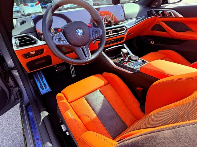 BMW M4 — Фото автомобиля 9