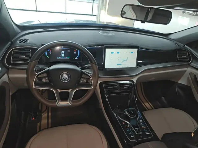 BYD Qin PLUS — Фото автомобиля 9