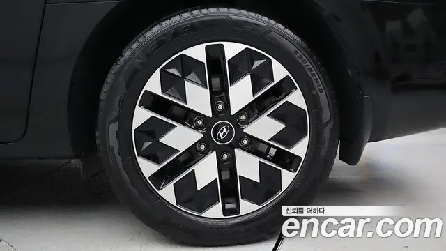 Hyundai Staria — Фото автомобиля 20