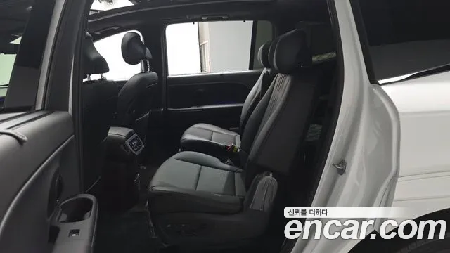 Hyundai Ioniq 9 — Фото автомобиля 18