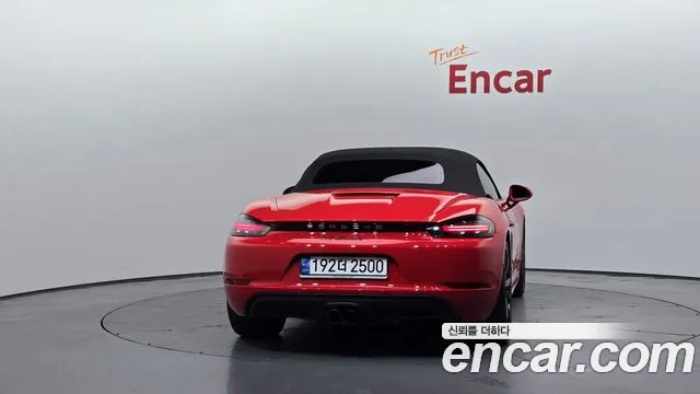 Porsche 718 — Фото автомобиля 4