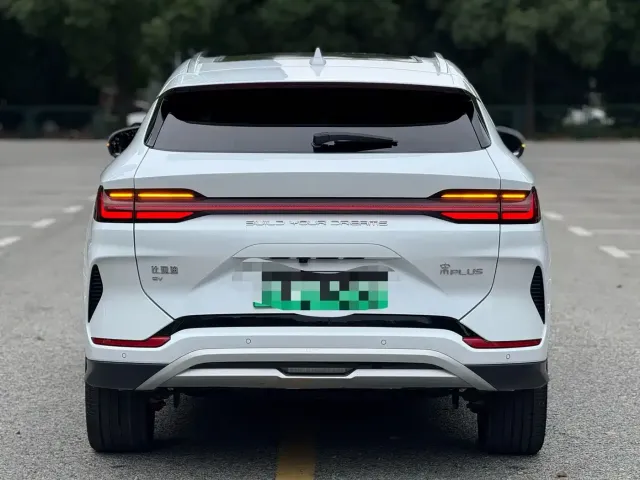 BYD Song PLUS PHEV 2023 Champion Edition EV 520KM Premium — Фото автомобиля 10