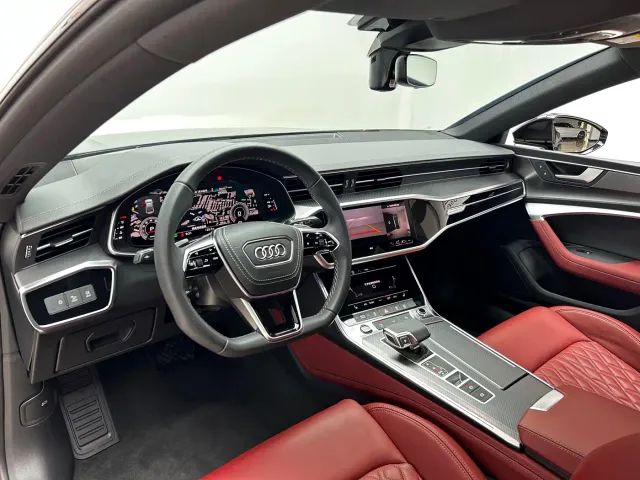 Audi A7L — Фото автомобиля 8