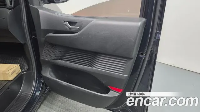 Hyundai Staria Staria Карго 3 места — Фото автомобиля 24