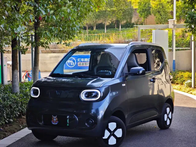 Фотография автомобиля — Wuling Hongguang Mini EV