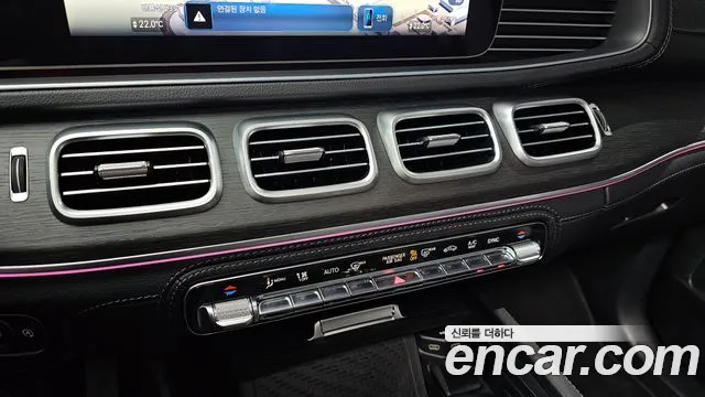 Mercedes-Benz GLE-Class — Фото автомобиля 20