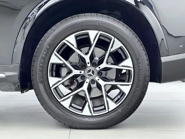 Mercedes-Benz Mercedes-Benz GLC 2023 GLC 260 L 4MATIC Luxury 5-Seater — Фото автомобиля 15