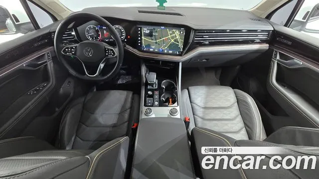 Volkswagen Touareg Touareg 3 поколение 3.0 TDI Prestige — Фото автомобиля 7