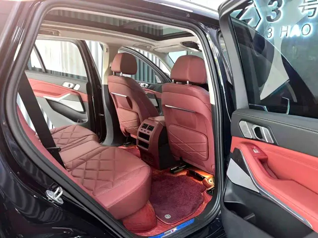 BMW X5 — Фото автомобиля 10