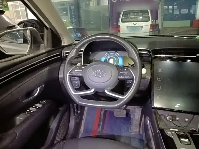 Hyundai Tucson — Фото автомобиля 10