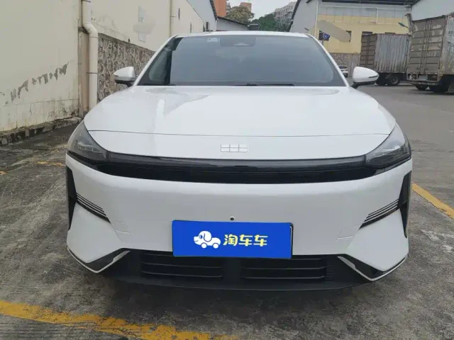 Geely Galaxy L6 — Фото автомобиля 2