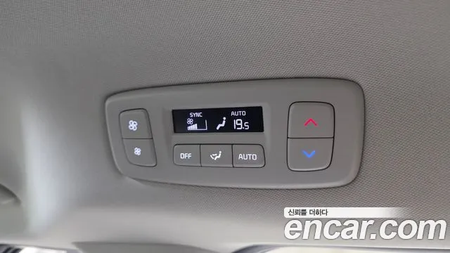 Kia Canival Новый Carnival 4 поколение HEV 9 мест Signature — Фото автомобиля 30