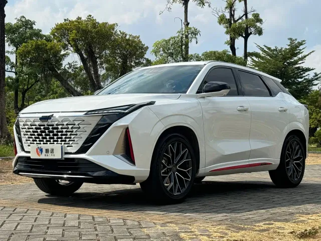 Фотография автомобиля — Changan Z6