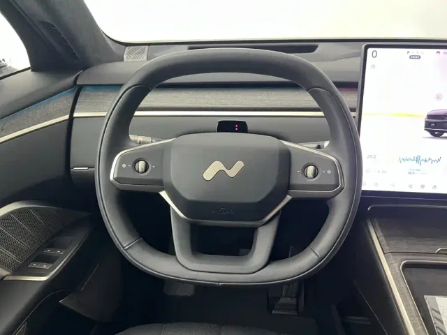 Onvo L90 — Фото автомобиля 17