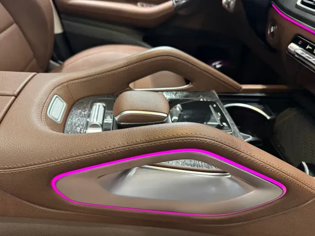 Mercedes-Benz GLE-Class — Фото автомобиля 13