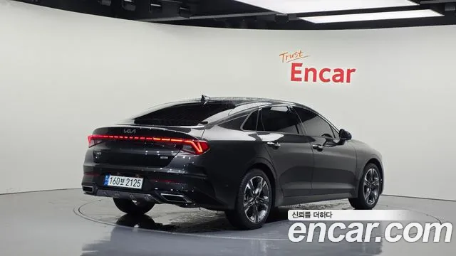 Kia K5 Signature — Фото автомобиля 2