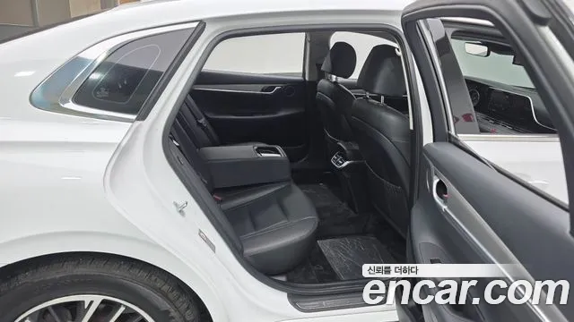 Hyundai Grandeur Новый Grandeur IG 3.0 LPi (Для проката) — Фото автомобиля 11