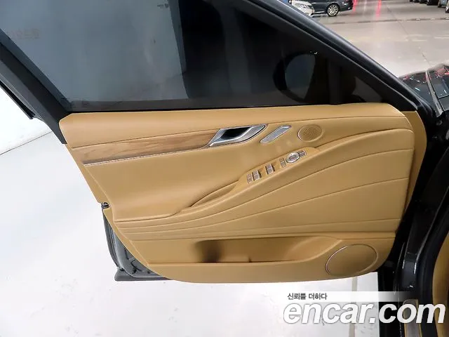 Genesis G80 Бензин 2.5 турбо AWD — Фото автомобиля 14