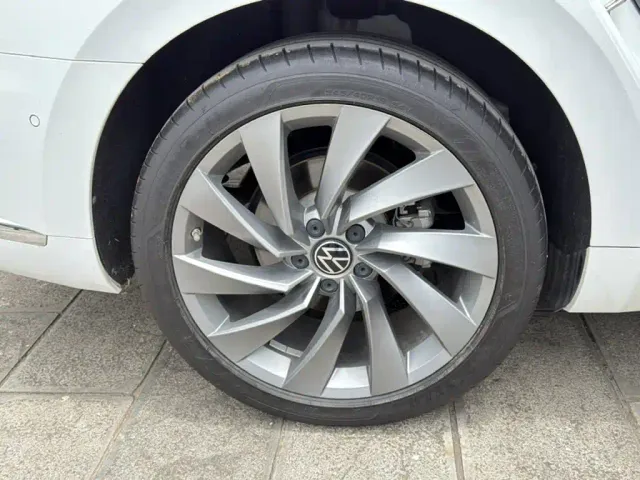Volkswagen CC — Фото автомобиля 12