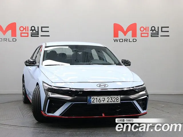 Hyundai AVANTE — Фото автомобиля 2